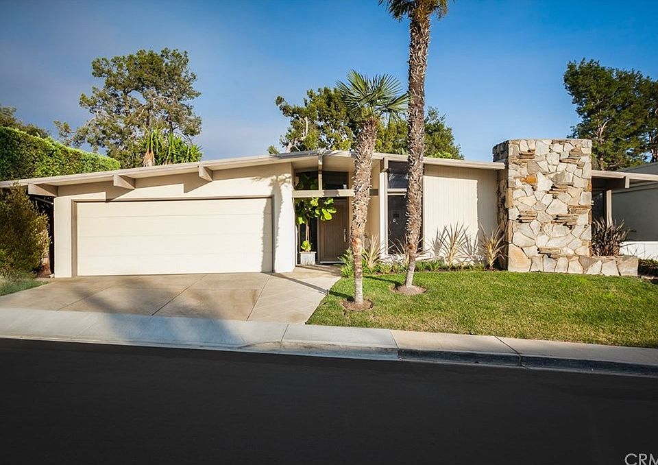 1st image of 724 Malabar Dr