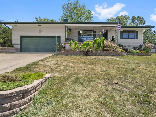 24 Woodland Avenue, Kimberling City, MO 65686