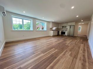 61 Old Amherst Rd #5, Sunderland, MA 01375