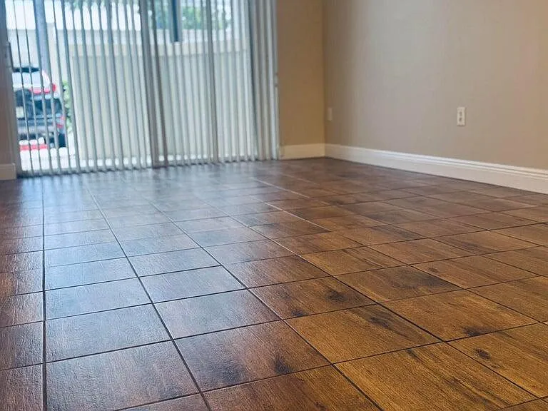 1139 Town Center Dr #11 — Photo 10
