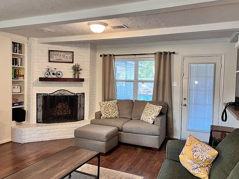 28923 Pecan Cir — Photo 3