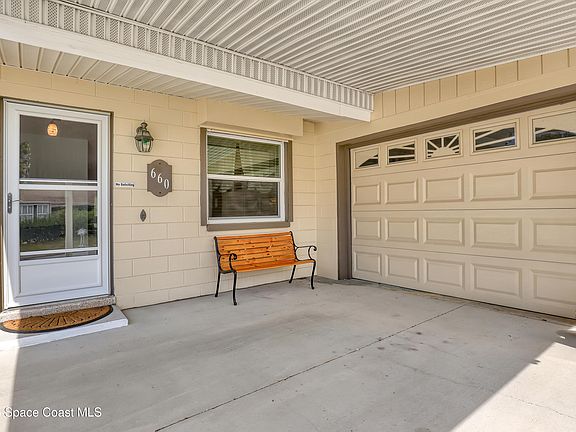 5th image of 660 Key Largo Dr S