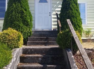 406 N 5th Ave, Kelso, WA 98626