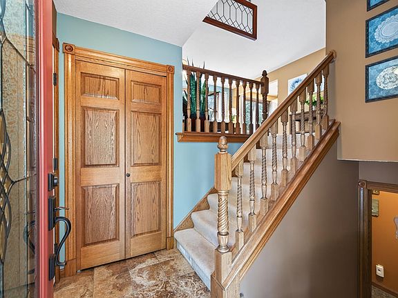 4th image of 1838 Kathryn Cir