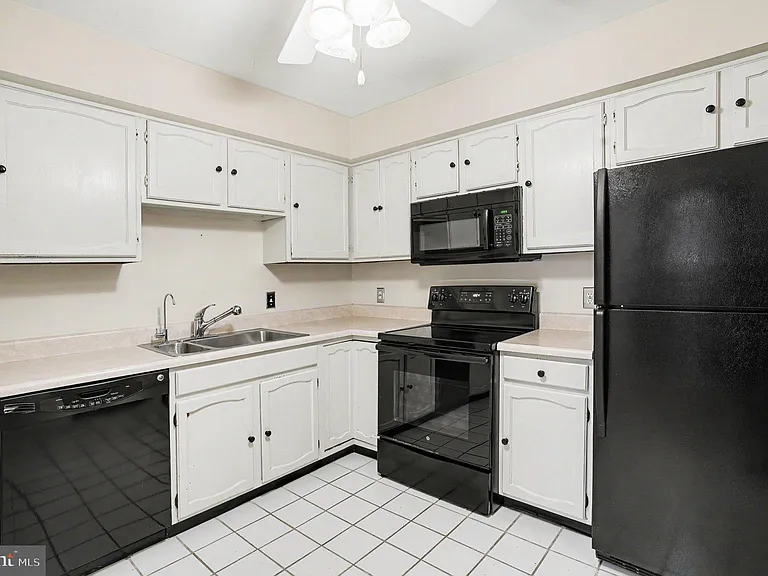 205 Valley Stream Ln #205 — Photo 6