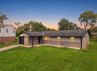 11877 Algiers Dr, Cincinnati, OH 45246