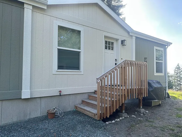 3548 Holmes View Dr — Photo 3