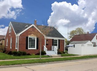 1122 Isabelle Ave, Racine, WI 53402