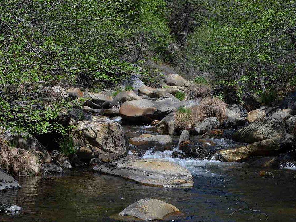 1st image of 4 Tuolumne Rd