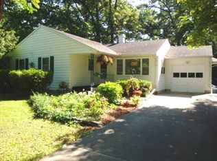 707 Shady Ridge Rd NW, Hutchinson, MN 55350