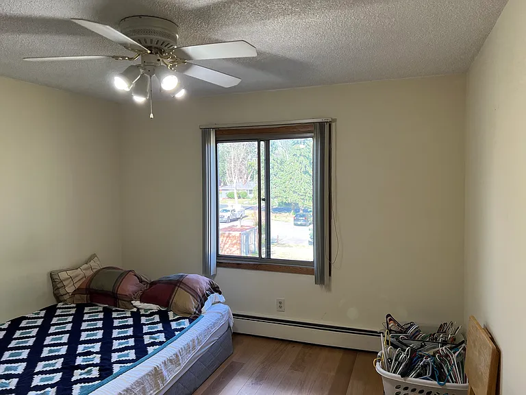8320 Fremont Ave S — Photo 11