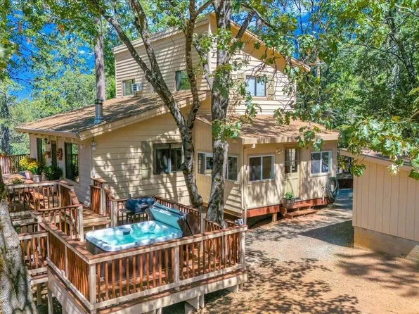 24061 Hitching Post Rd, Sonora, CA 95370