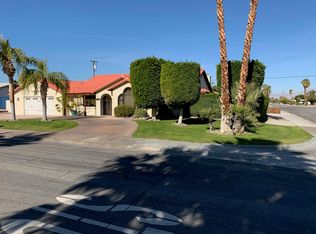 2080 E Rochelle Rd, Palm Springs, CA 92262