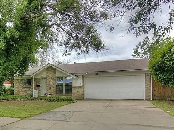 2708 Laramie St, Irving, TX 75062
