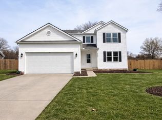 5343 Winding Creek Dr, Ravenna, OH 44266