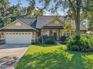 896 Live Oak Ln, Fleming Island, FL 32003