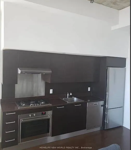 375 King St W #1701 — Photo 2