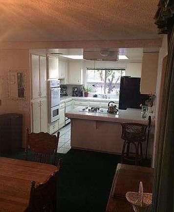 5th image of 25449 Jaclyn Ave
