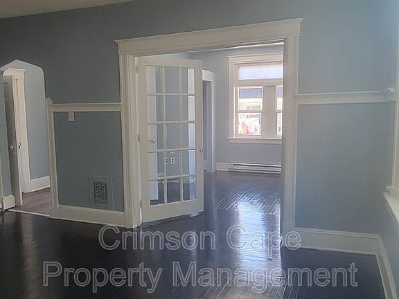 2nd image of 110 Madison St APT 1