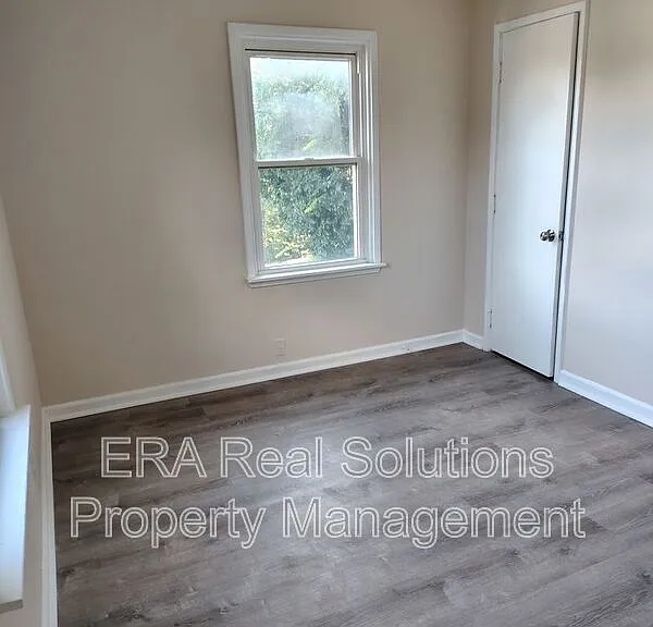 4245 Leeper St — Photo 12