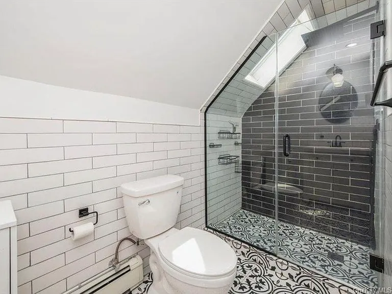 8 Crabtree Ln — Photo 17