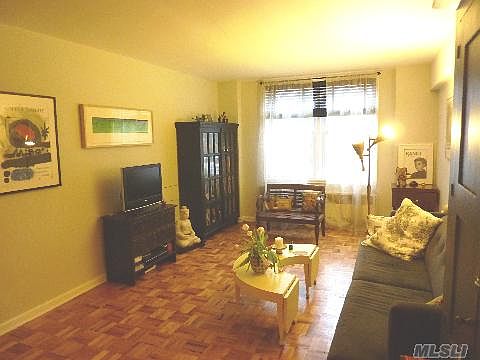 3rd image of 46-01 39th Ave APT 117