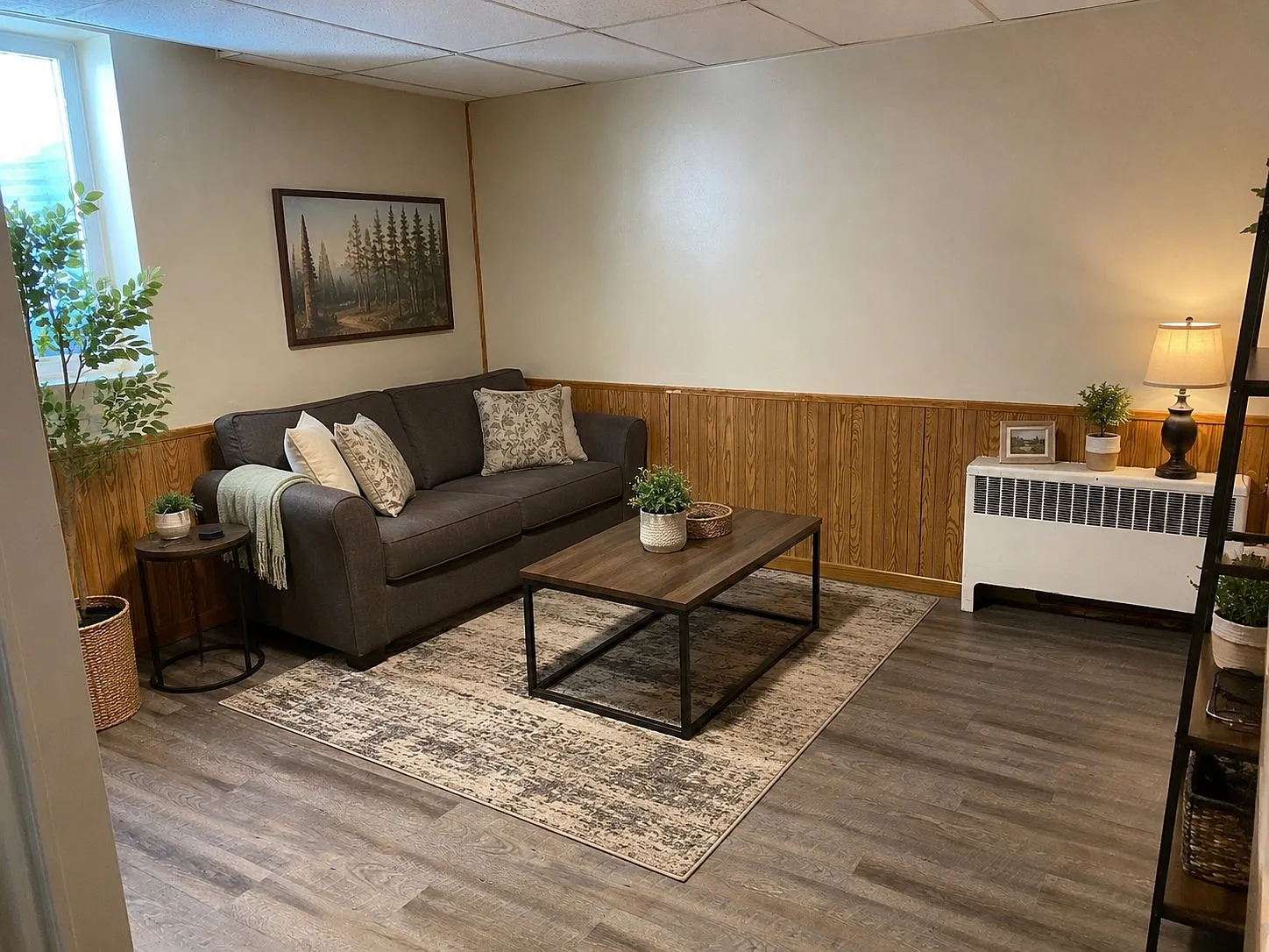 Efficiency Apartment, Utilities Included — Photo 1