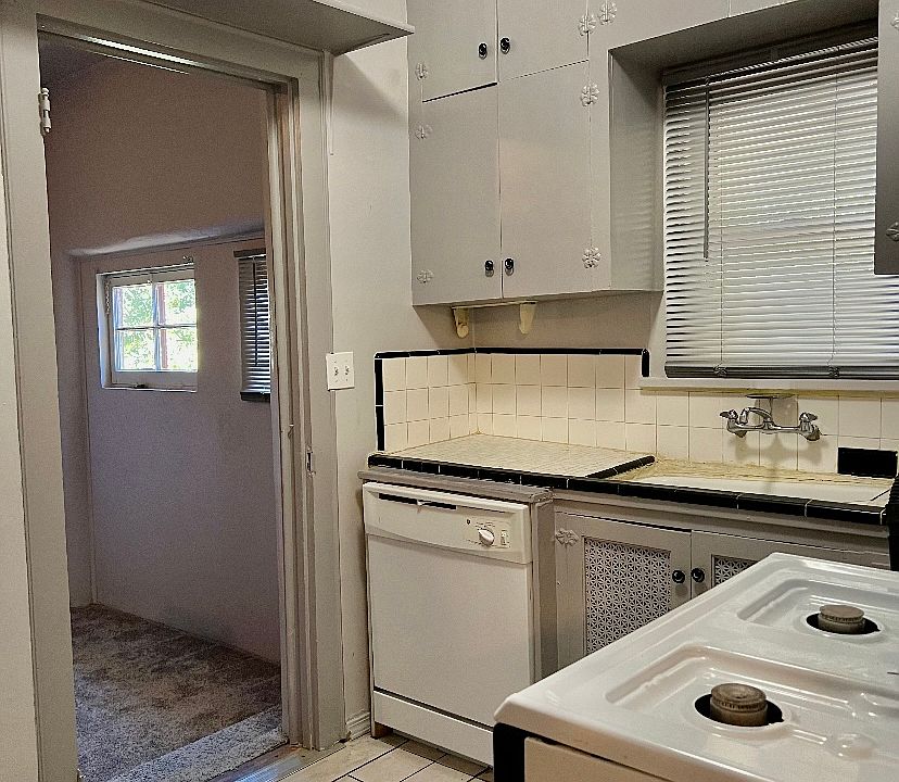 1507-4 Kitchen_09262022