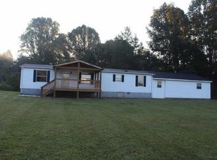 1241 Walter Head Rd, Cedar Hill, TN 37032