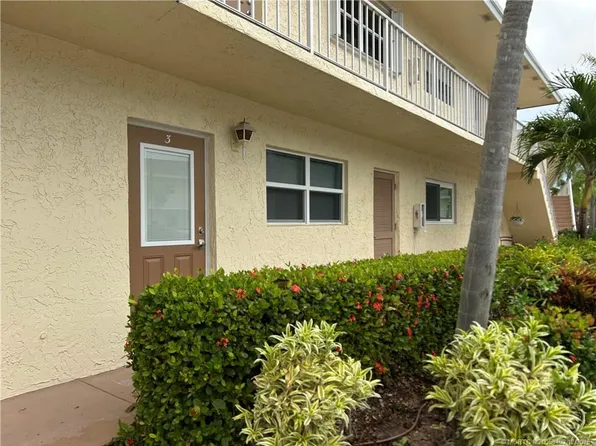2950 SE Ocean Blvd APT 132-3, Stuart, FL 34996