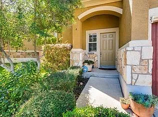 Entry - 1901 Jentsch Ct #A