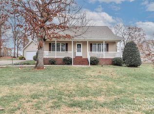 125 Foy Ln, Statesville, NC 28625