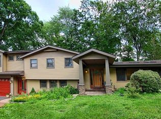 1199 Cropwell Rd, Cherry Hill, NJ 08003