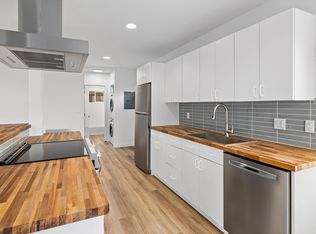 11235 37th Ave SW #C, Seattle, WA 98146