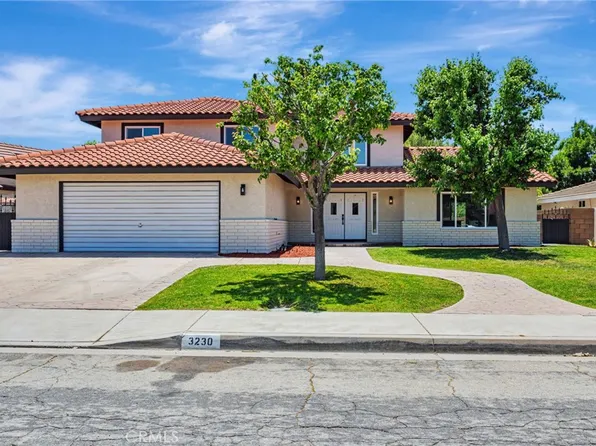 3230 Larwood St, Lancaster, CA 93536