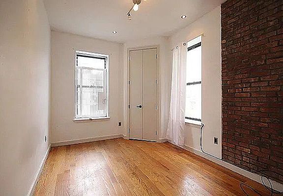 2nd image of 898 Hancock St APT 3R