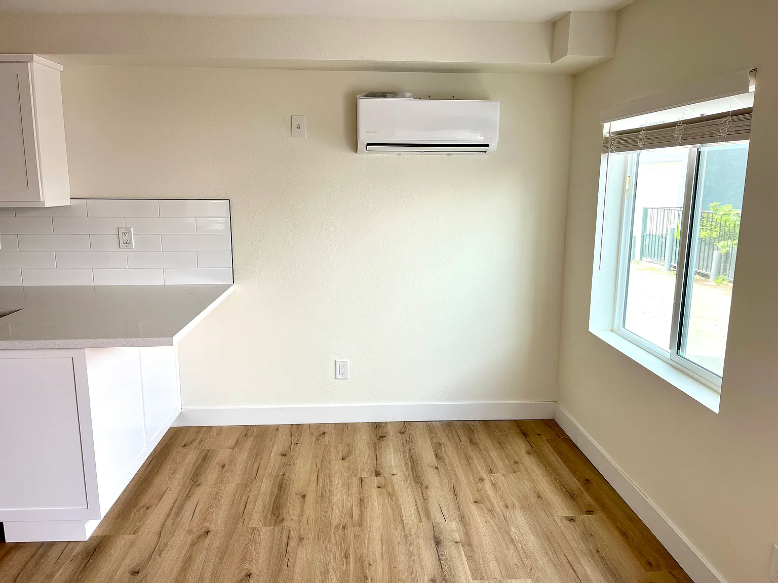 1025 Cherry Ave — Photo 4