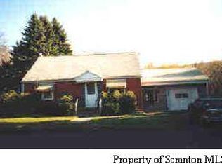 4187 Brook Ln, Moscow, PA 18444