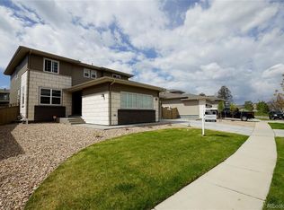 6822 W Asbury Pl, Lakewood, CO 80227