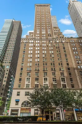 Rented by Douglas Elliman | media 7