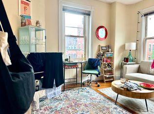 106-108 Myrtle St #8, Boston, MA 02114