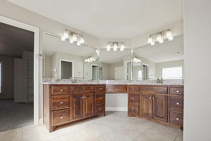15101 Helium Rd — Photo 15
