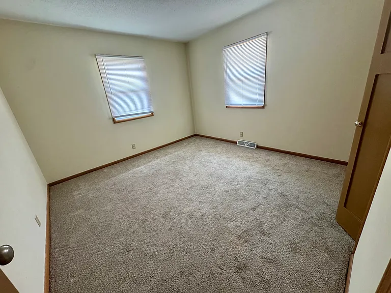 2035 E 20th St #2035 — Photo 5