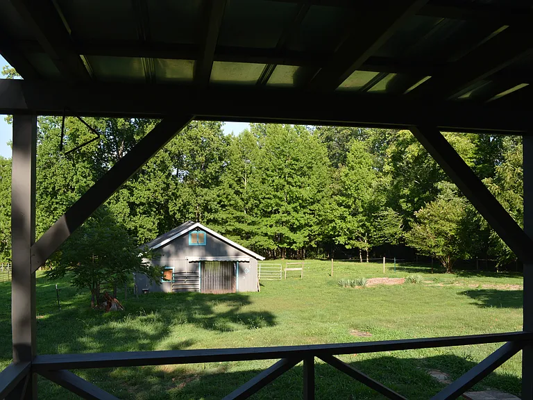 735 Russet Run — Photo 13
