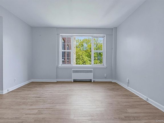 2nd image of 230 Pelham Road #4L