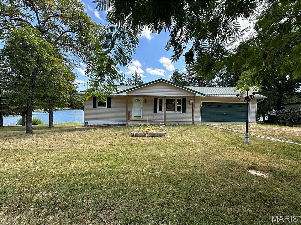 1st image of 3937 Lakeshore Dr