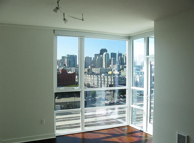 1st image of 301 Berry St #8F