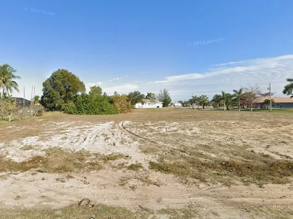 223 NW 39th Ave, Cape Coral, FL 33993