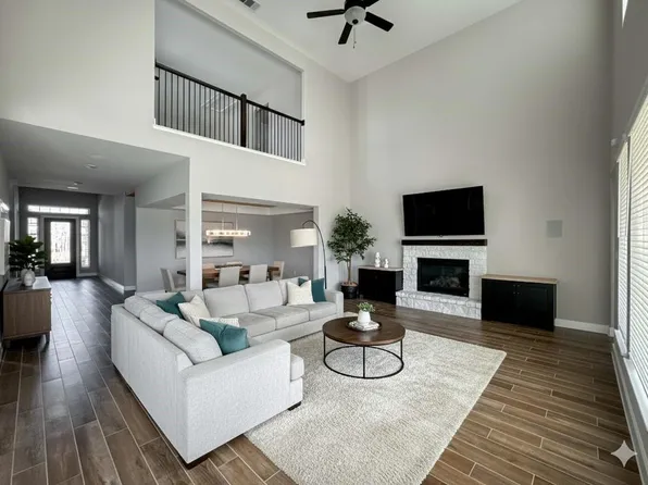 6207 Maple Ct, League City, TX 77573