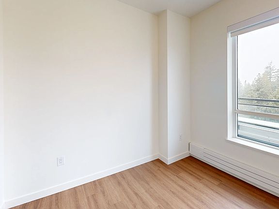 3rd image of 3381 Ross Dr #1557575